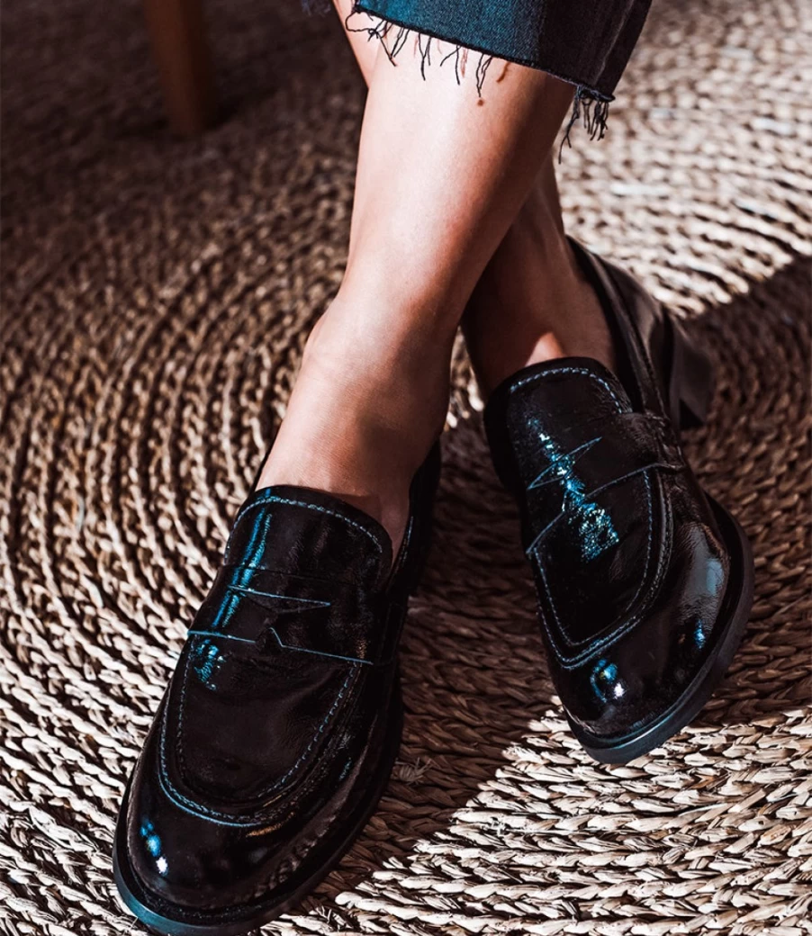 Edward Meller Women's Dominic Black Patent Leather Moccasin Shoes